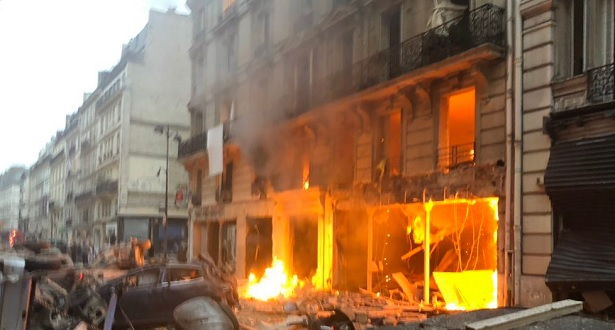صورة عاجل: انفجار قوي في باريس و أنباء عن سقوط ضحايا