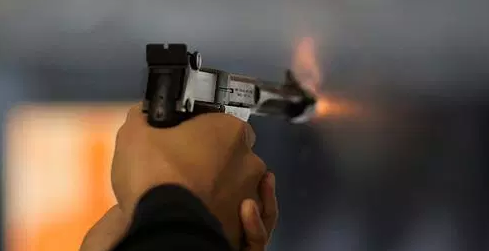 صورة إمزورن: إطلاق رصاص لإنقاذ ضحية من موت محقق