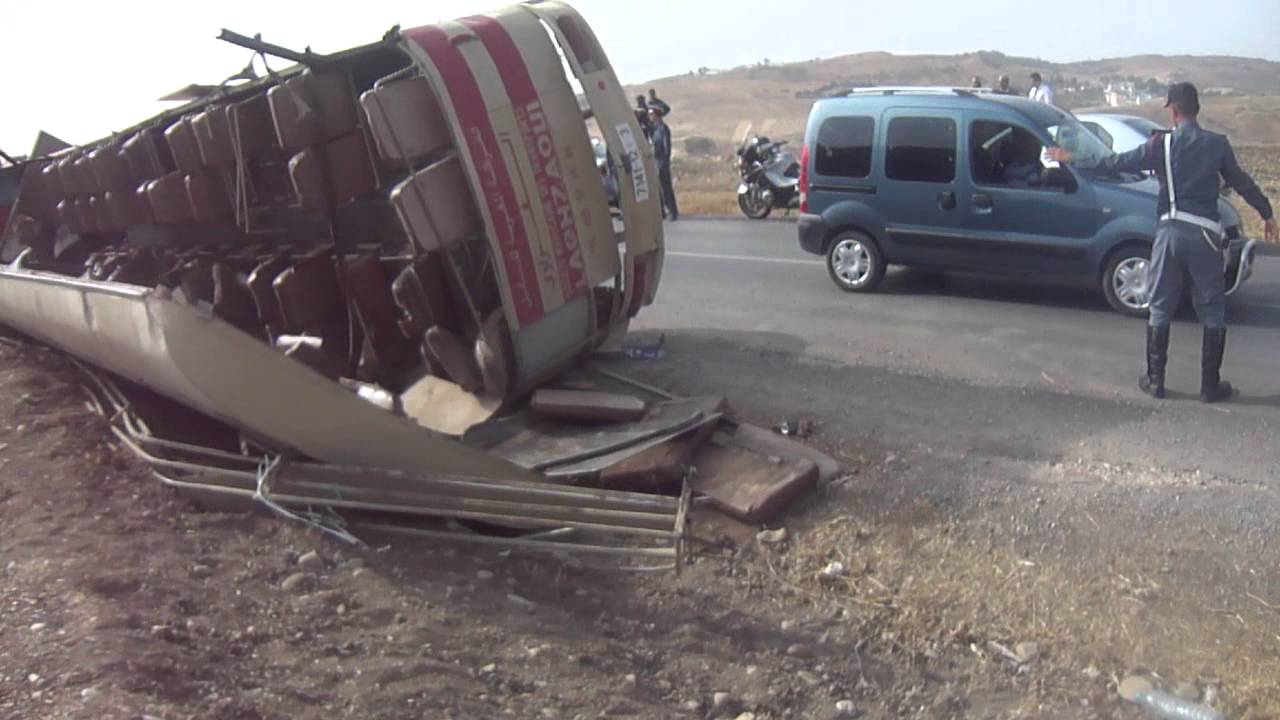 صورة أكادير..مصرع 3 أشخاص واصابة 33 أخرين في حادث سير