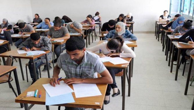 صورة وزارة التعليم تكشف مواعيد امتحانات الدورة الاستدراكية