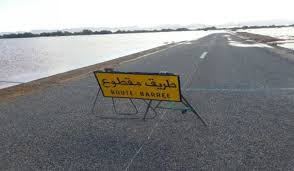 صورة وزارة التجهيز والنقل تشعر مستعملي الطريق بخصوص الطريق المقطوعة