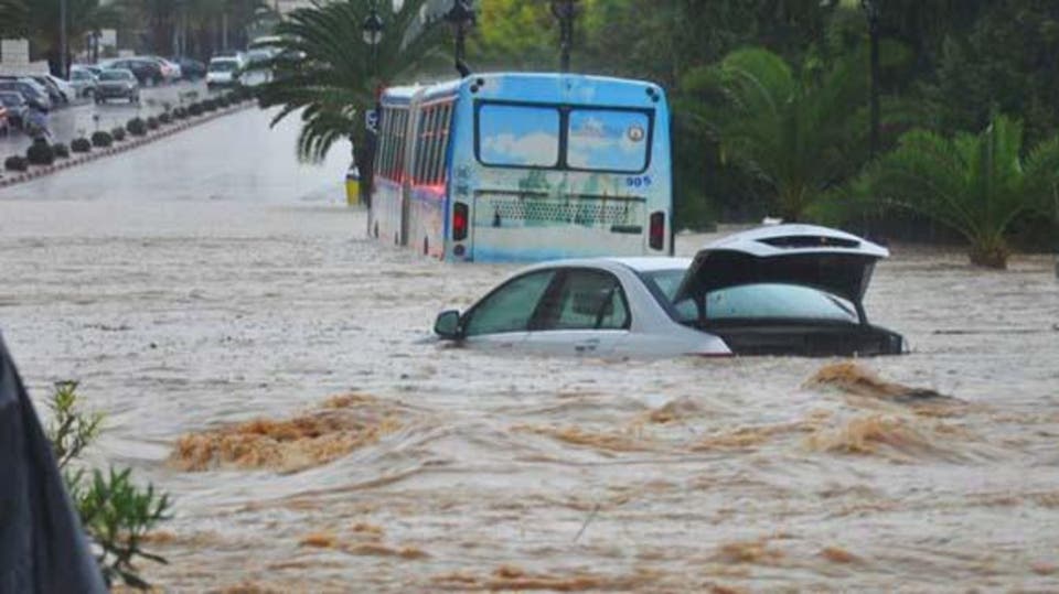 صورة العاصمة التونسية تغرق في الفيضانات وموجة غضب عارمة على الحكومة