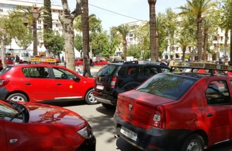 صورة الدار البيضاء..إطلاق تطبيق “يسير” الخاص بحجز سيارات الأجرة