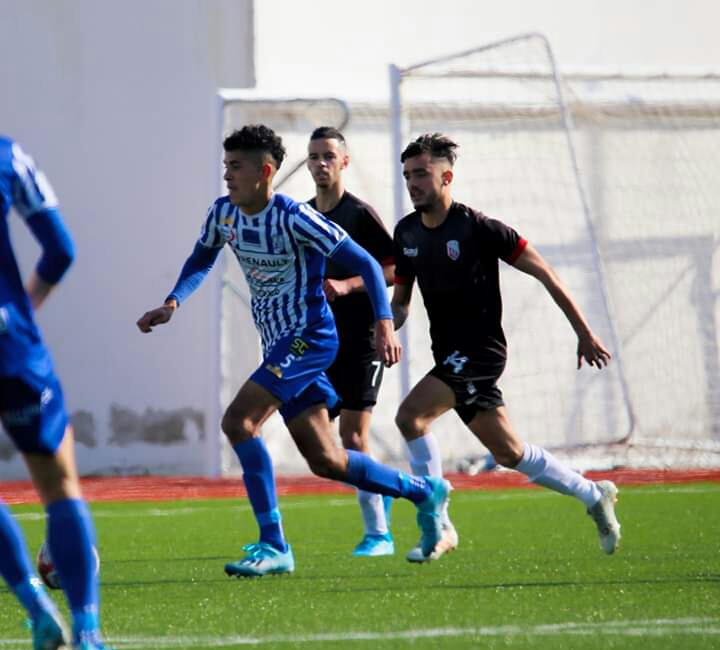 صورة لاعب جديد يعزز صفوف اتحاد طنجة