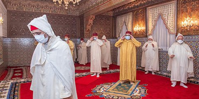 صورة الملك محمد السادس يحيي ليلة القدر