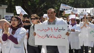 صورة قبل بداية التلقيح.. الأطباء يعلنون عن إضراب