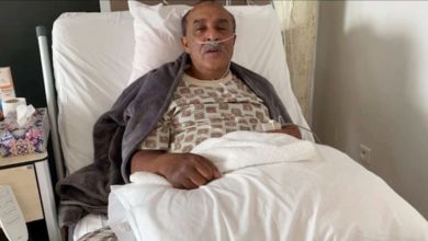 صورة سعيد الناصيري وأفراد أسرته يصارعون الموت بالمستشفى بسبب كورونا-فيديو