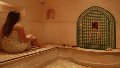 صورة بعد طول انتظار.. السلطات المغربية تسمح بإعادة فتح الحمامات بإحدى المدن الكبرى