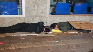 صورة وضعية مواطنين بدون مأوى خلال موجة البرد تُحرّك الفريق الاستقلالي
