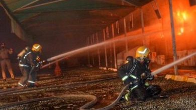 صورة بعد فاجعة “المعمل السري”.. حريق مهول بمستودع يستنفر سلطات طنجة