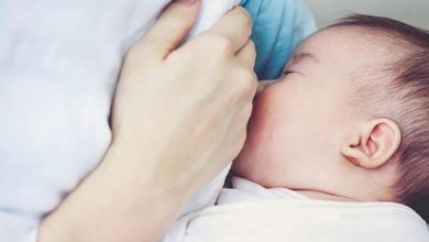 صورة دراسة علمية روسية تكشف أهمية حليب الأم في مقاومة الرضع لعدوى كورونا