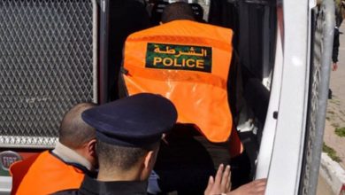 صورة وضع شرطي تحت “الحراسة النظرية” بشبهة السرقة في طنجة
