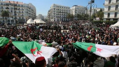 صورة الجزائر.. الطلبة يخرجون للشوارع لتجديد مساندتهم لمطالب الحراك