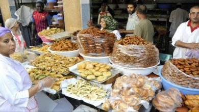 صورة تحذيرات للمغاربة ودعوات للمراقبة.. خبز وشباكية رمضان يثيران مخاوف شبكة الحق في الصحة