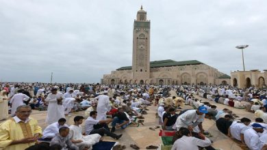 صورة وزارة الأوقاف تحسم الجدل بخصوص إقامة صلاة العيد