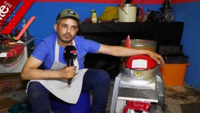 صورة شاب مغربي يخترع محرك يشتغل بدون بنزين أو كهرباء ويكشف توصله بعروض مالية “خيالية”-فيديو
