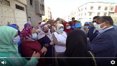 صورة الحملة الانتخابية.. سكان تدارت بأكادير يستقبلون أخنوش بالتصفيق والزغاريد -فيديو
