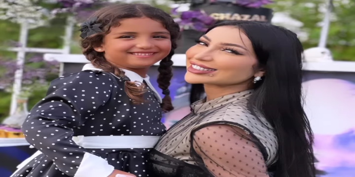 غزل الترك تعبر عن اشتياقها لوالدتها دنيا بطمة -فيديو