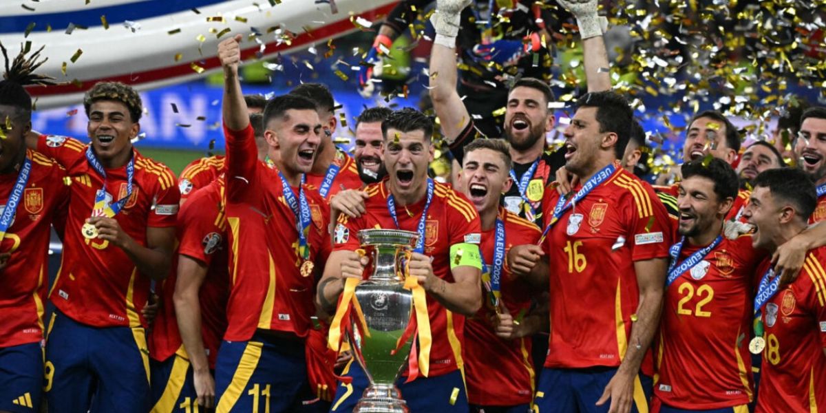 أحد نجوم إسبانيا يرغب في الانتقال إلى أتلتيكو مدريد