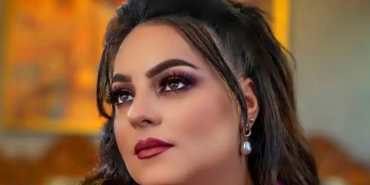 الفنانة نادية العروسي توجه طلبا لجمهورها