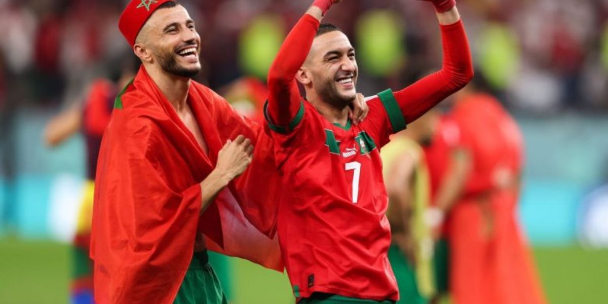 حوار.. مدرب "رميات التماس" ليفربول يشيد بزياش ويدعو لاعتماد هذه الخاصية في المنتخب المغربي