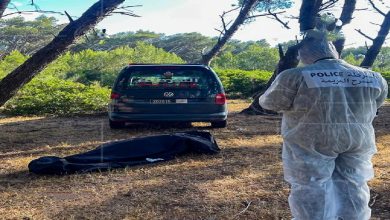 صورة أمن طنجة يكشف تفاصيل قتل شخص لوالدته وإصابة شقيقيه بجروح خطيرة