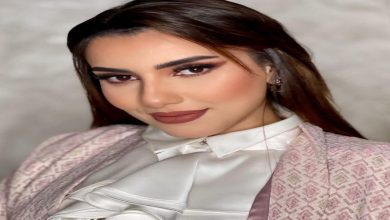 صورة تكريم الفنانة سحر الصديقي في المهرجان الدولي المغاربي للفيلم بوجدة