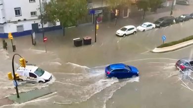 صورة ضربت إسبانيا.. مسؤول بالأرصاد الجوية يكشف تأثير عاصفة “دانا” على المغرب